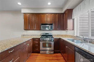 505 Clover Ln, Bellingham, WA 98226 - Photo 11