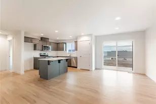 2400 2nd St SE, East Wenatchee, WA 98802 - Photo 15