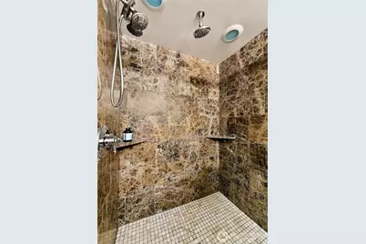 511 17th Avenue E #5115, Seattle, WA 98112 - Photo 19