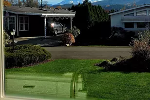 836 S Harmon Way, Orting, WA 98360 - Photo 5