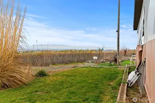 1351 Nass Rd, Granger, WA 98932 - Photo 33