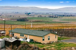 1351 Nass Rd, Granger, WA 98932 - Photo 25