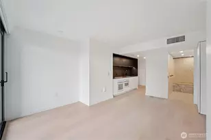 300 Virginia St, Seattle, WA 98121 - Photo 13