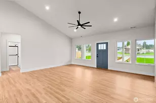 1421 W Main St, Elma, WA 98541 - Photo 27