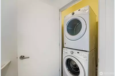 8718 42nd Avenue S, Seattle, WA 98118 - Photo 23