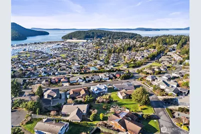 1907 Tweed Place, Anacortes, WA 98221 - Photo 5