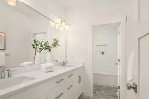 17210 NE 95th St, Redmond, WA 98052 - Photo 25