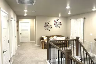 20511 SE 256th St, Covington, WA 98042 - Photo 9