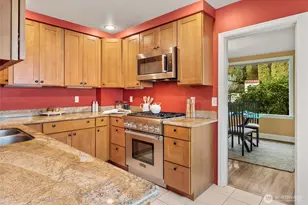 5145 S Myrtle St, Seattle, WA 98118 - Photo 9