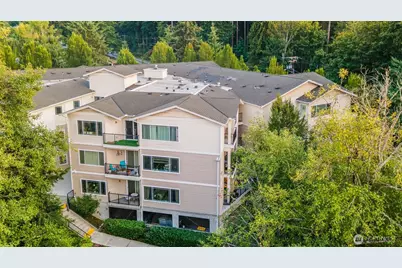 15000 Juanita Drive NE #405, Kenmore, WA 98028 - Photo 13