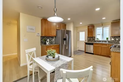 4851 6th Avenue, Tacoma, WA 98406 - Photo 9