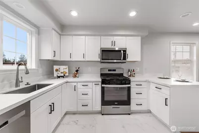 12535 27th Avenue NE, Seattle, WA 98125 - Photo 7