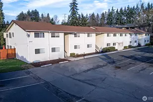 2301 S 74th St, Tacoma, WA 98409 - Photo 5