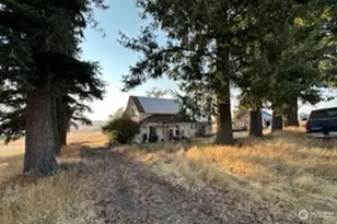 735 N Main St, Latah, WA 99018 - Photo 13