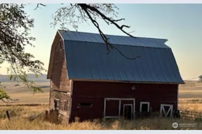 735 N Main Street, Latah, WA 99018 - Photo 5