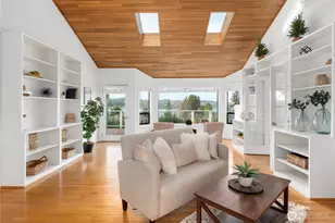 1672 Dorsey Dr, Freeland, WA 98249 - Photo 23