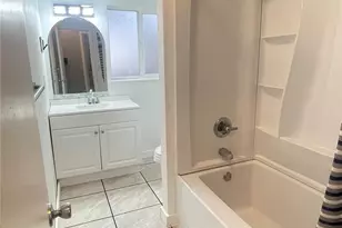 409 N 11th St, Elma, WA 98541 - Photo 9