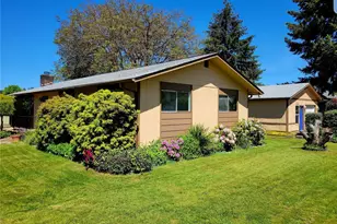 300 Maple St, Toledo, WA 98591 - Photo 1