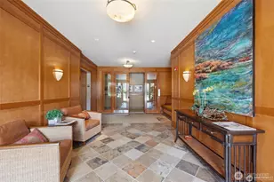71 Pine St, Edmonds, WA 98020 - Photo 3