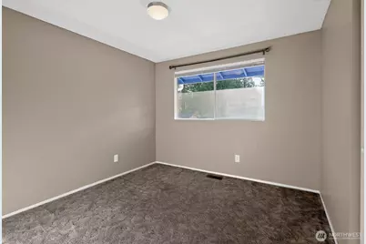 9625 11th Place SE, Lake Stevens, WA 98258 - Photo 13