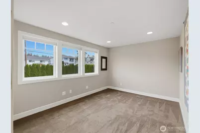 1040 6th Avenue S, Edmonds, WA 98020 - Photo 25