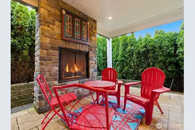1040 6th Avenue S, Edmonds, WA 98020 - Photo 31