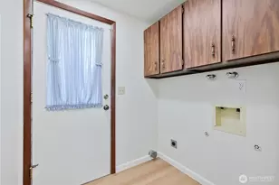 1205 Holly St, Kelso, WA 98626 - Photo 11