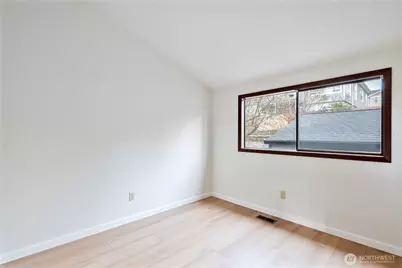 1205 Holly Street, Kelso, WA 98626 - Photo 33