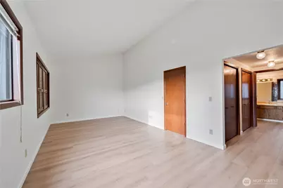 1205 Holly Street, Kelso, WA 98626 - Photo 31