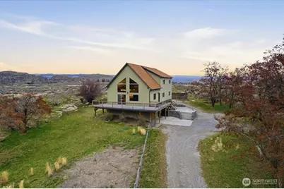 56082 Hwy 155 N, Electric City, WA 99123 - Photo 1