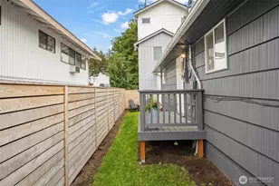 9728 57th Ave S, Seattle, WA 98118 - Photo 19