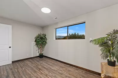 250 N Newton Ave, East Wenatchee, WA 98802 - Photo 25