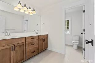 1624 Lockridge Loop E, Enumclaw, WA 98022 - Photo 35