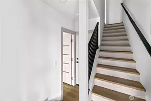 7560 43rd Ave S, Seattle, WA 98118 - Photo 9