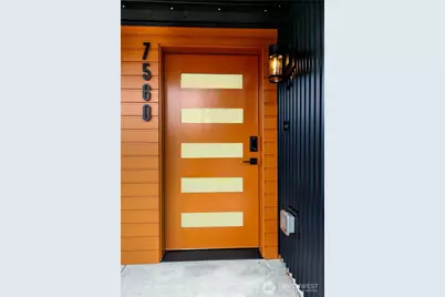 7560 43rd Avenue S, Seattle, WA 98118 - Photo 3
