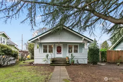 5627 44th Avenue SW, Seattle, WA 98136 - Photo 1