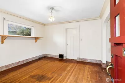 5627 44th Avenue SW, Seattle, WA 98136 - Photo 5