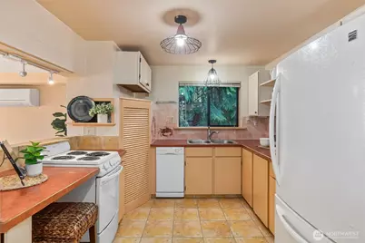 361 SE Totten Shores Drive, Shelton, WA 98584 - Photo 17