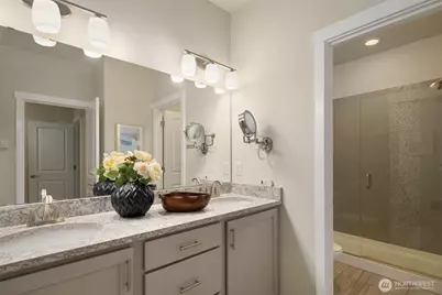 14685 35th Court NE, Lake Forest Park, WA 98155 - Photo 23