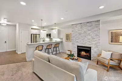 4961 Main Street #814, Tacoma, WA 98407 - Photo 5