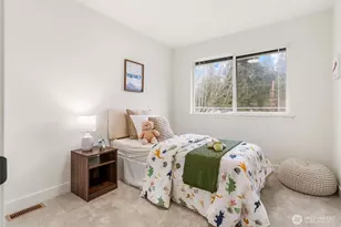 10513 210th Ave E, Bonney Lake, WA 98391 - Photo 17