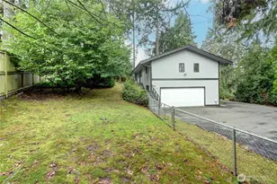 9901 NE 32nd St, Bellevue, WA 98004 - Photo 29