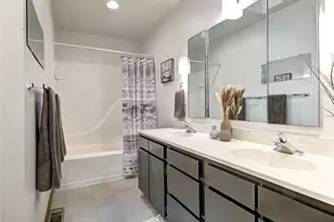 9901 NE 32nd St, Bellevue, WA 98004 - Photo 15