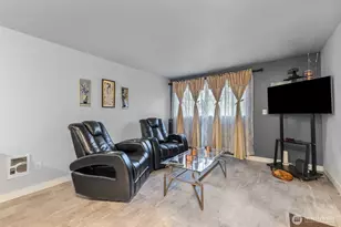 12434 Ambaum Blvd SW, Burien, WA 98146 - Photo 5