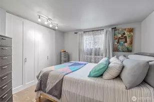 12434 Ambaum Blvd SW, Burien, WA 98146 - Photo 11