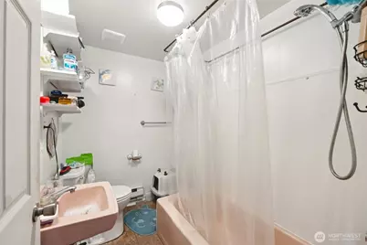 2108 Grand Avenue, Everett, WA 98201 - Photo 31