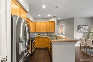 1601 NE Katsura St, Issaquah, WA 98029 - Photo 9