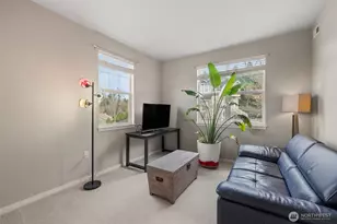 1601 NE Katsura St, Issaquah, WA 98029 - Photo 11