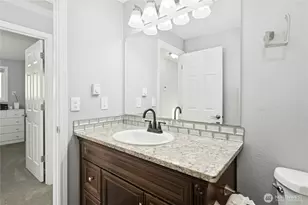 2615 Mount McKinley Ct, Puyallup, WA 98374 - Photo 17