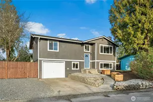 2615 Mount McKinley Ct, Puyallup, WA 98374 - Photo 3